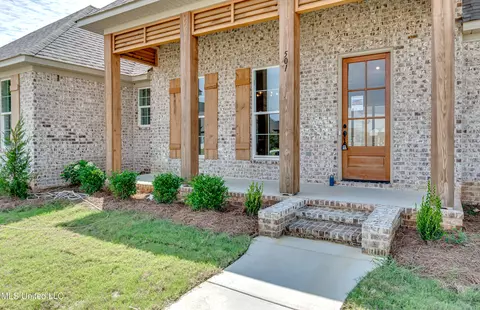 Exterior - 501 Harper Cv, Flowood, MS 39232 photo 4 of 8