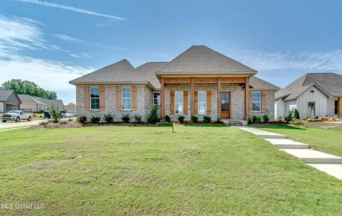 Exterior - 501 Harper Cv, Flowood, MS 39232 photo 5 of 8