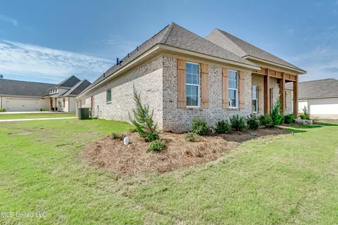Exterior - 501 Harper Cv, Flowood, MS 39232 photo 6 of 8