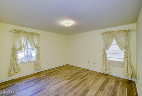 1005 Briarwood Dr, Jackson, MS 39211 photo 36