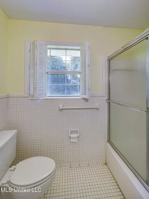 1005 Briarwood Dr, Jackson, MS 39211 photo 35