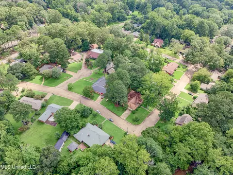 1005 Briarwood Dr, Jackson, MS 39211 photo 49