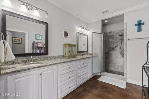 Bath - 131 Waldrop Ln # -B, Flora, MS 39071 photo 2 of 5