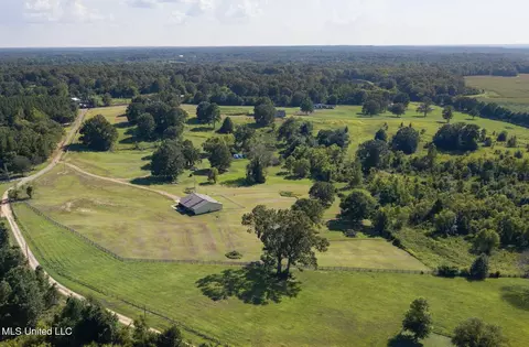 Other - 131 Waldrop Ln # -B, Flora, MS 39071 photo 5 of 6