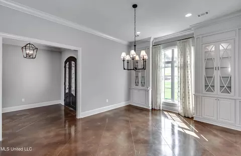Dining - 294 Dover Ln, Madison, MS 39110 photo 2 of 5