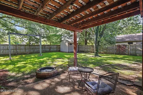 Exterior - 1021 Laurel Dr, Flowood, MS 39232 photo 8 of 8