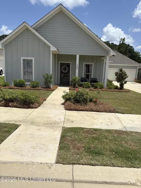 705 Heartwood Ln, Brandon, MS 39042