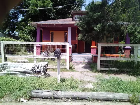 1119 Hunter St, Jackson, MS 39204 photo 1