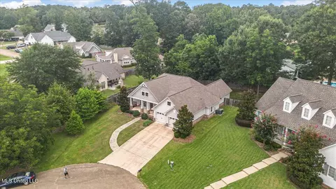 View/Area - 311 E Brandon Ct, Brandon, MS 39042 photo 4 of 6