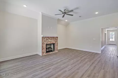 107 Hyde Park Dr, Brandon, MS 39042 photo 9