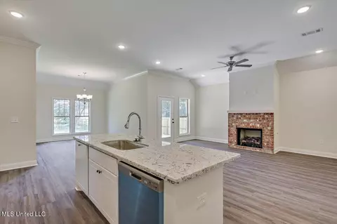 107 Hyde Park Dr, Brandon, MS 39042 photo 11