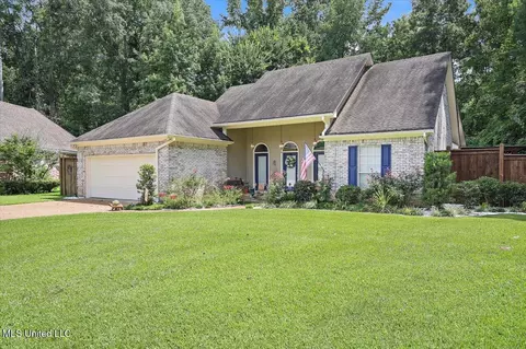 1137 Ellington Ct, Brandon, MS 39042