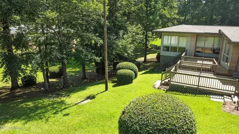 Exterior - 611 W Second Ave, Wiggins, MS 39577 photo 8 of 14