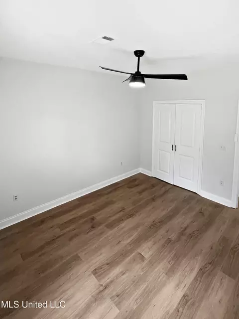 111 Carriage Ln, Florence, MS 39073 photo 8