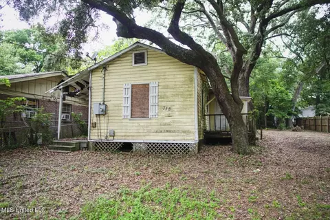 718 Tennessee St, Gulfport, MS 39501