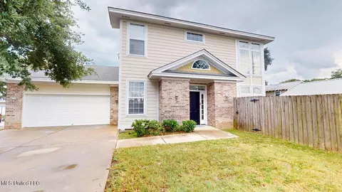185 Saint Jude St #8, Biloxi, MS 39530