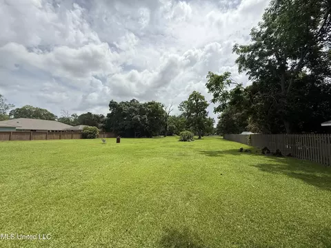 Exterior - 5132 Mitchell Rd, Long Beach, MS 39560 photo 8 of 8