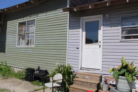 1313 20th St, Gulfport, MS 39501