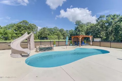 Exterior - 24181 Success Rd, Saucier, MS 39574 photo 6 of 8