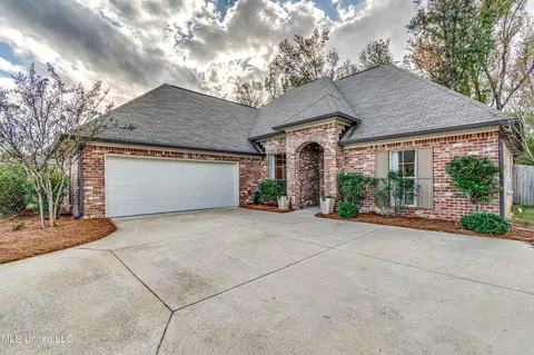 262 Falls Xing, Madison, MS 39110