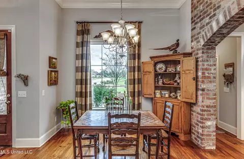 262 Falls Xing, Madison, MS 39110 photo 12