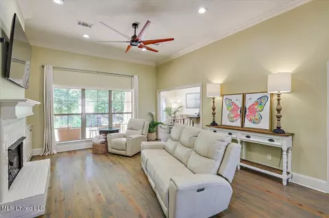 Living - 154 Covey, Madison, MS 39110 photo 1 of 3