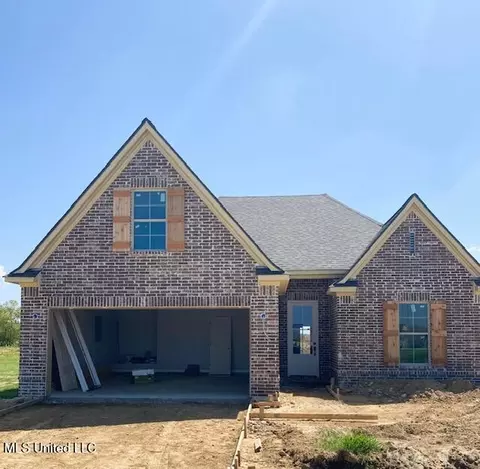 3132 E Camilla Cir, Lake Cormorant, MS 38641