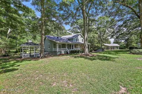 Exterior - 10025 Springridge Rd, Terry, MS 39170 photo 6 of 13