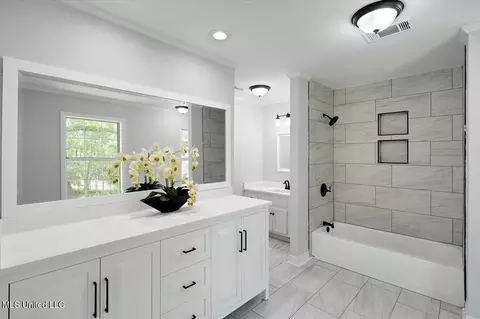 Bath - 10025 Springridge Rd, Terry, MS 39170 photo 1 of 6