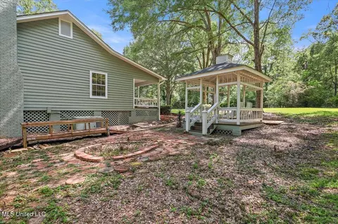 Exterior - 10025 Springridge Rd, Terry, MS 39170 photo 3 of 13