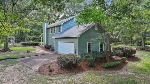Exterior - 10025 Springridge Rd, Terry, MS 39170 photo 4 of 13