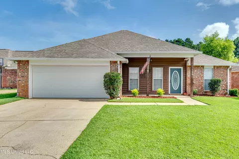166 Cedar Spring Cir, Pearl, MS 39208