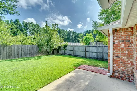 Exterior - 166 Cedar Spring Cir, Pearl, MS 39208 photo 5 of 12
