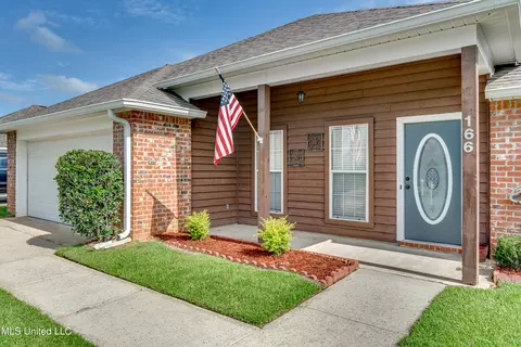 Exterior - 166 Cedar Spring Cir, Pearl, MS 39208 photo 3 of 12
