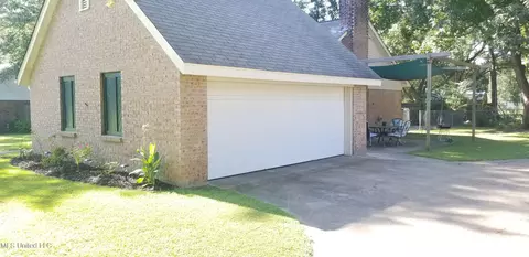 Other - 131 Cypress Dr, Madison, MS 39110 photo 1 of 9