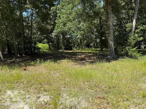 00 Orrell St, Gautier, MS 39553