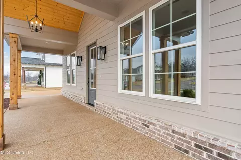 Exterior - 2593 River Ouse Dr, Hernando, MS 38632 photo 7 of 11