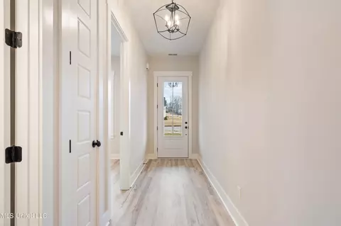 Entry Way - 2593 River Ouse Dr, Hernando, MS 38632 photo 1 of 3