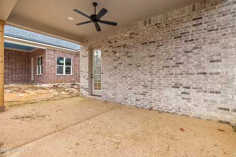 Exterior - 2593 River Ouse Dr, Hernando, MS 38632 photo 5 of 11