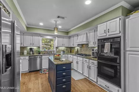 1018 Newland St, Jackson, MS 39211 photo 15