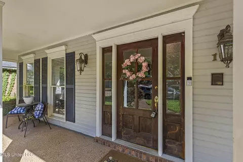1018 Newland St, Jackson, MS 39211 photo 4