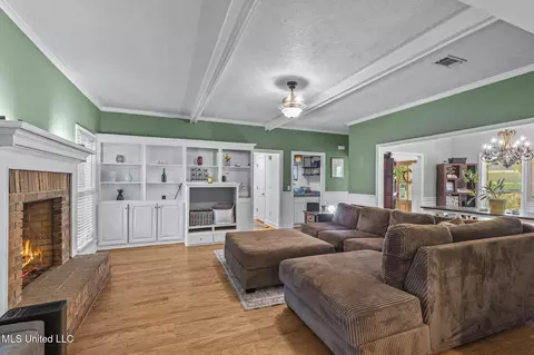 1018 Newland St, Jackson, MS 39211 photo 11