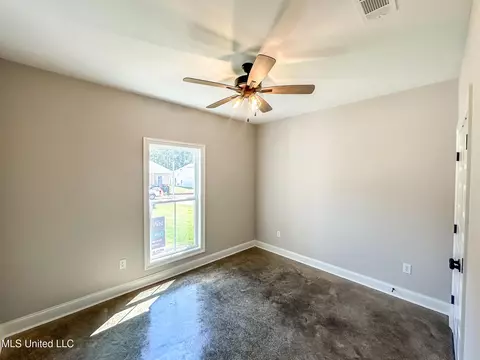 Bedroom - 954 Riverside Ln, Pearl, MS 39208 photo 5 of 6