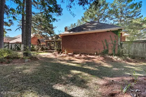 Exterior - 414 Violet Dr, Madison, MS 39110 photo 8 of 8
