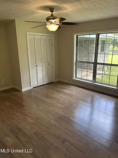 180 Northgate Blvd, Jackson, MS 39206 photo 4
