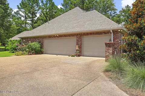 105 Sandstone Dr, Brandon, MS 39047 photo 4