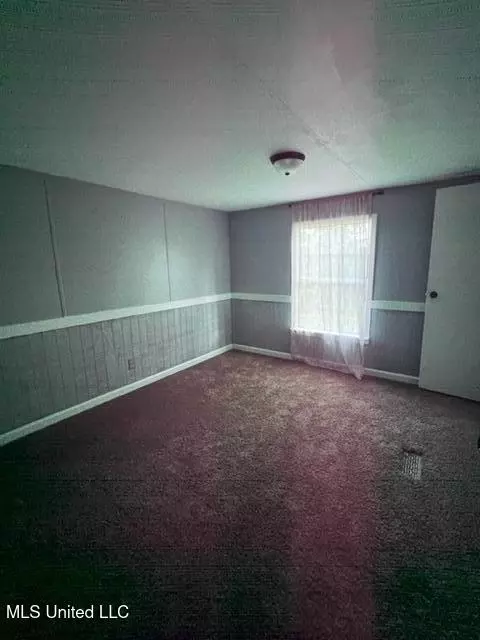 38 Maple Ave, Mchenry, MS 39561 photo 9