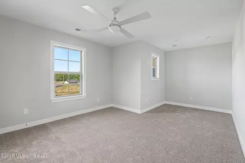 Bedroom - 9065 Bennett Trl, Hernando, MS 38632 photo 4 of 5