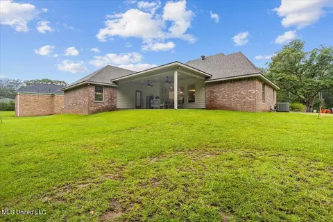 215 Mccormick Dr, Richton, MS 39476 photo 32