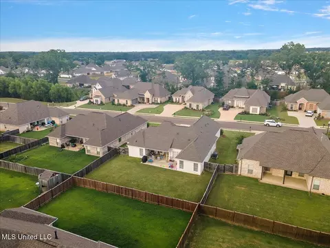 View/Area - 736 Glenwild Dr, Canton, MS 39046 photo 8 of 11